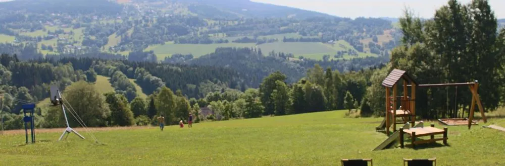 Letní výhled z Hotelu Aneta